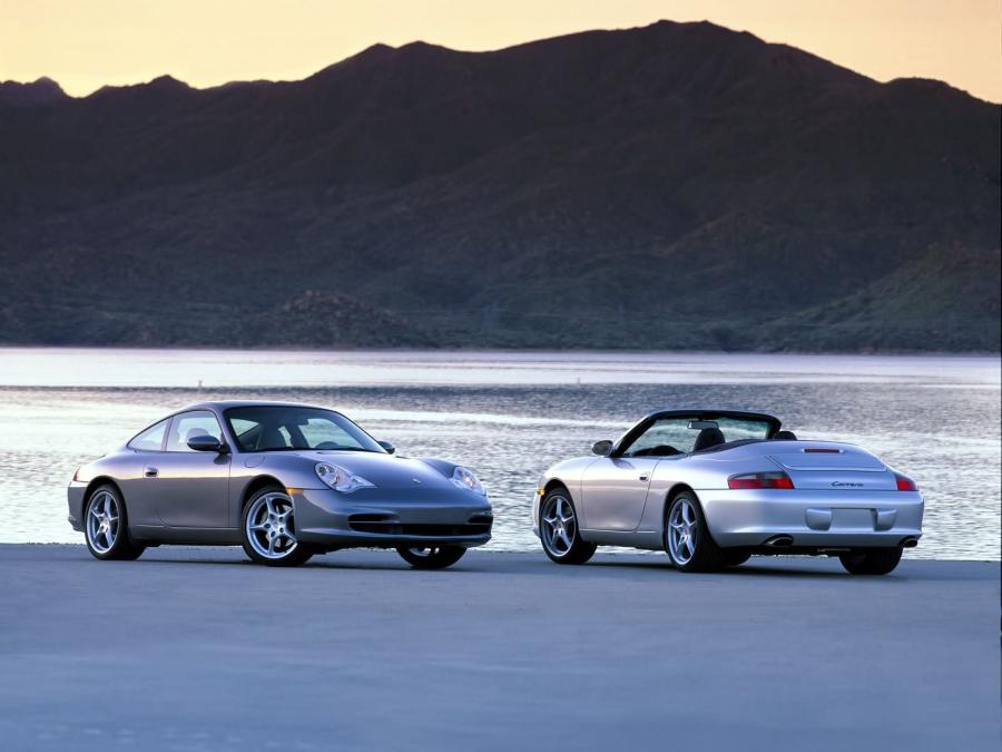  Porsche 911 Carrera 2004 года  (фото 3 из 14)
